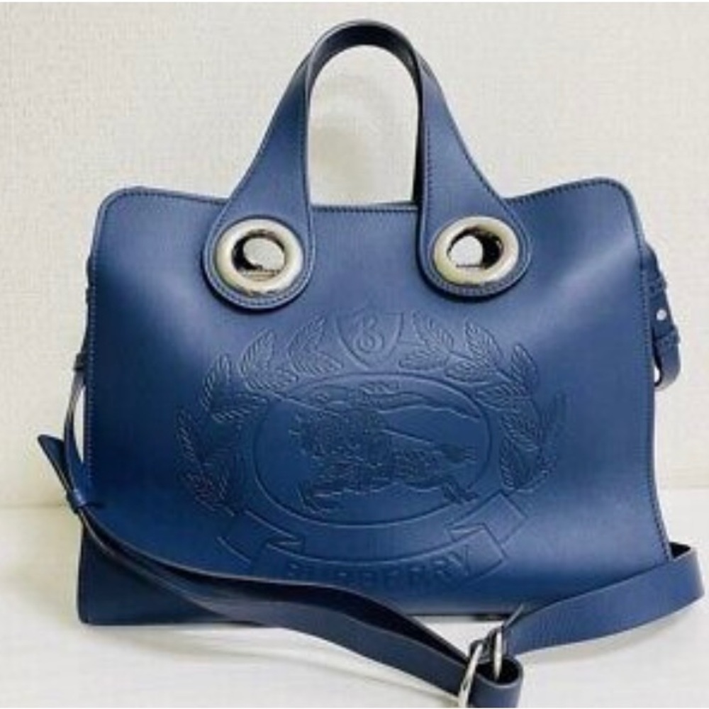 Like New! Burberry Regency Blue Leather Crest Grommet Tote Authentication Info